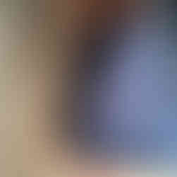 Packen met Tommy in ondergoed met gleuf, zijkant