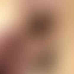 Tommy STP achterkant, cup closeup