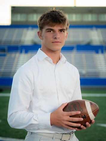 High school senior portrait in Waukee, Iowa