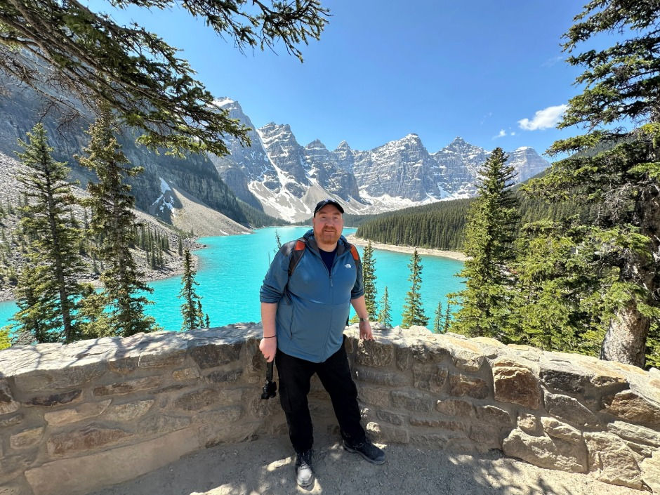 Looking over Moraine Lake in the Instagram spot (huge queue in front of me)