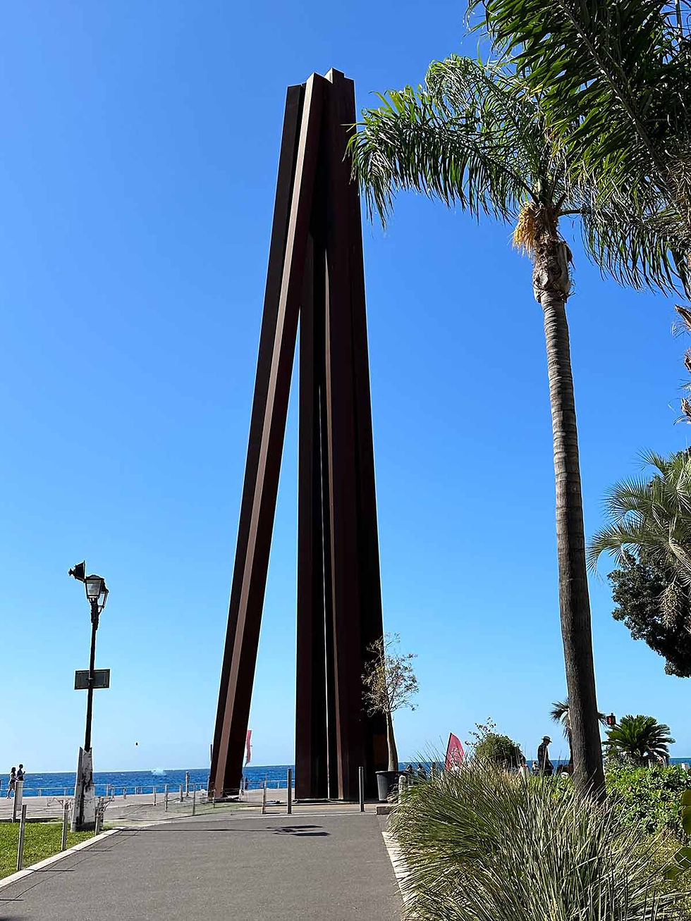 Nine Oblique Lines Monument