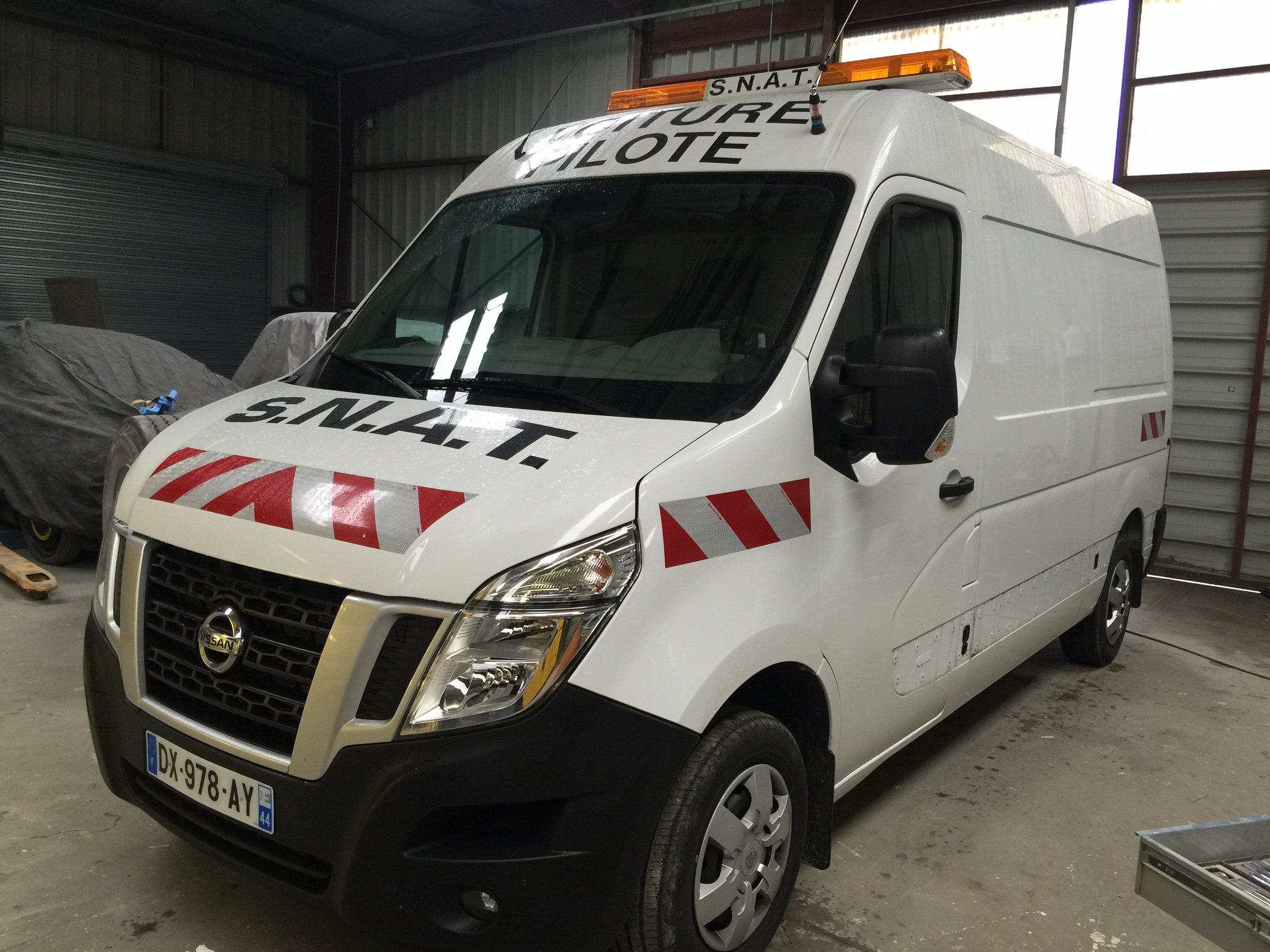 NISSAN NV 400 - S.N.A.T. Mobilité