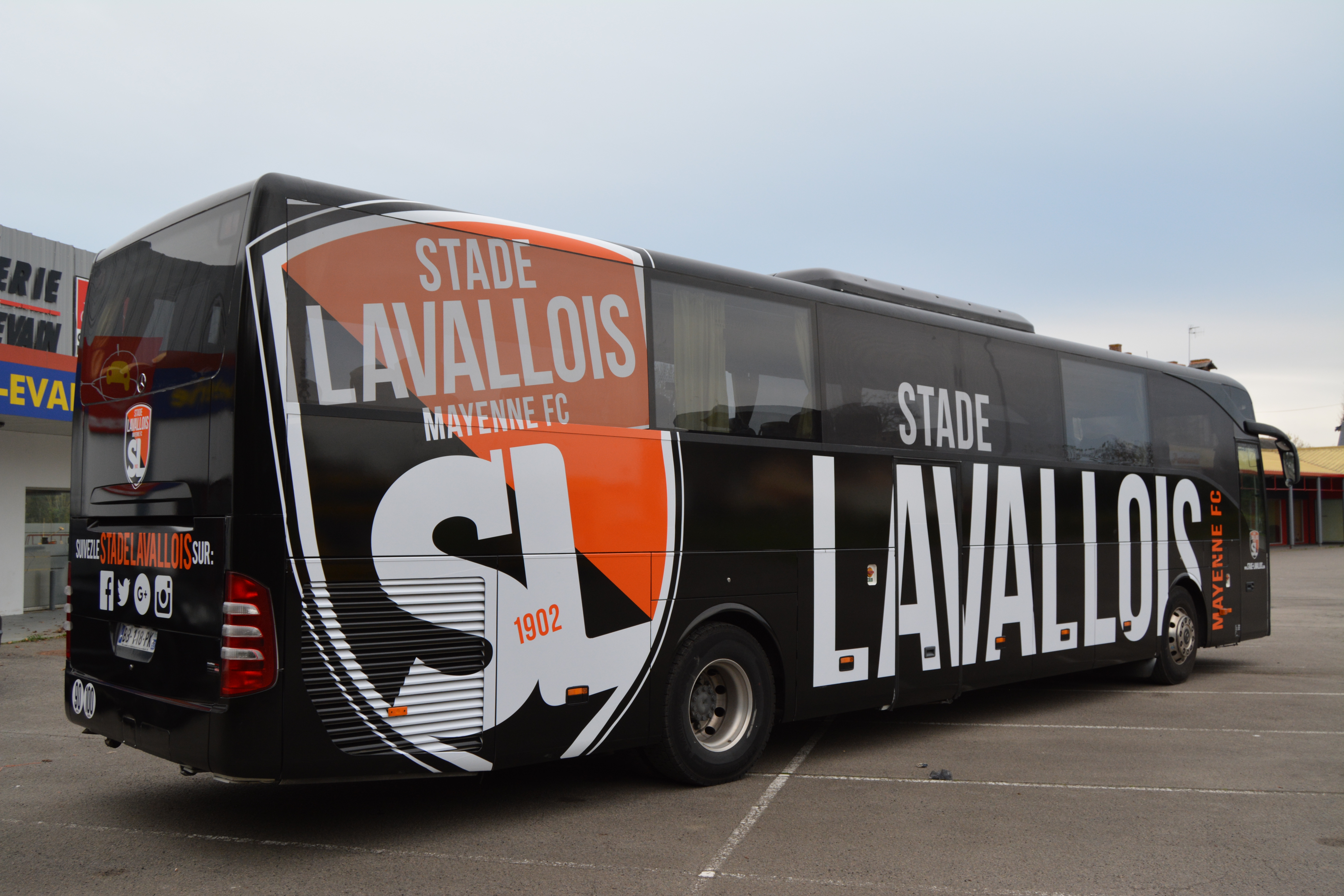 Total Covering Stade Lavallois !