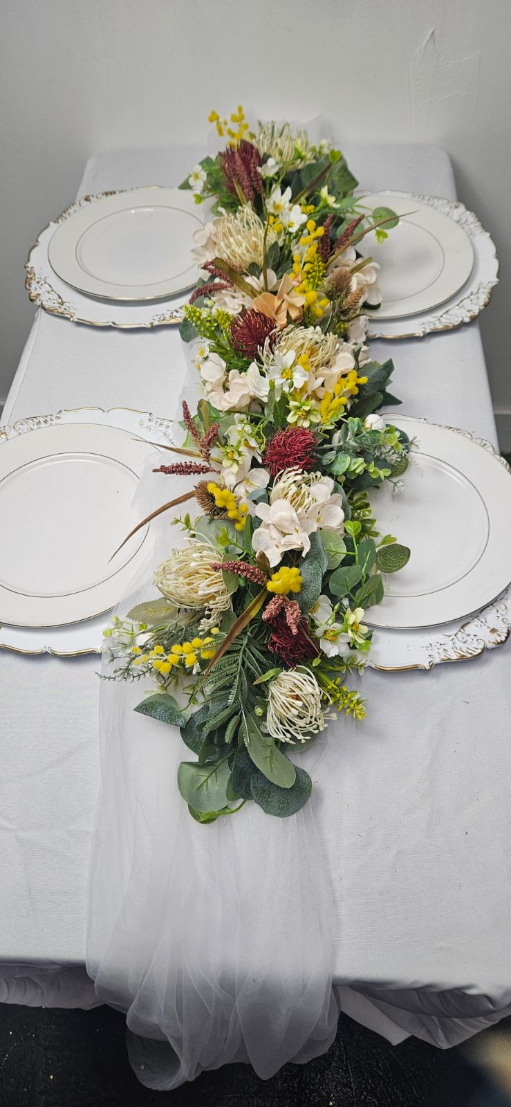 Thumbnail: Native Mix Table Garland