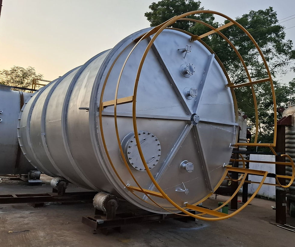50 KL SS 304 VERTICAL STORAGE TANK.jpeg