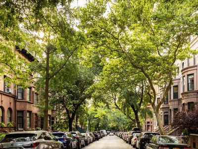 Could Brooklyn townhouse prices drop?