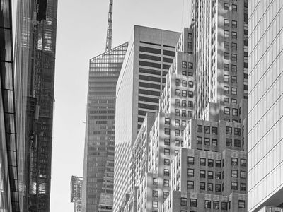 Manhattan Office Buildings -Serj Markarian Associate Real Estate Broker Advisor in NYC