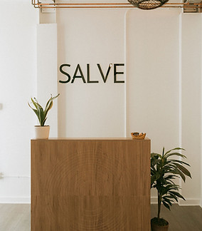front desk in kansas city massage studio