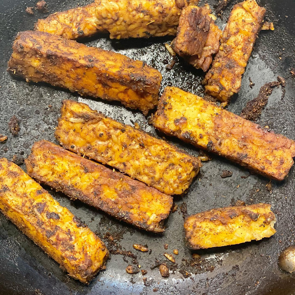 Smoked Tempeh Sandwich