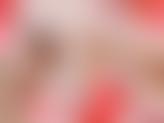 “ERES TAN GORDA QUE NO CABES EN EL AMOR”