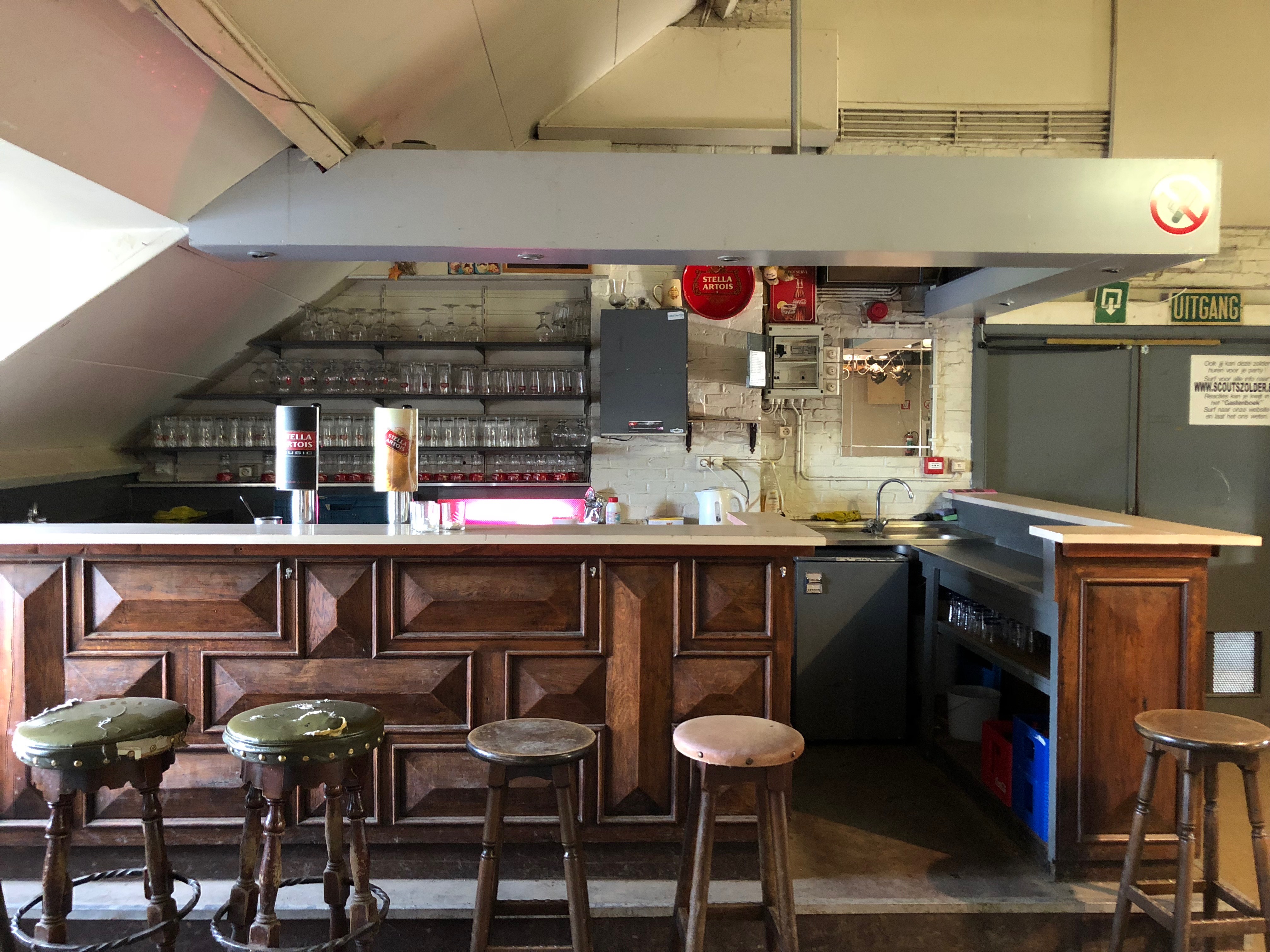Bar zolder