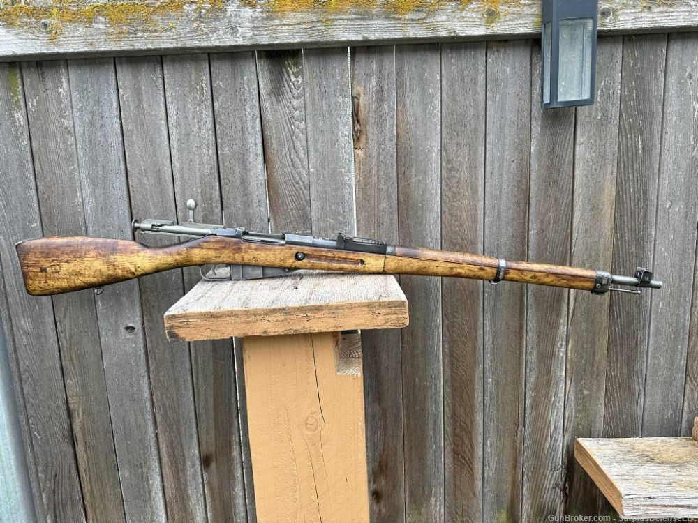 Straight Stock Finnish M39 Mosin Nagant SAKO 1941