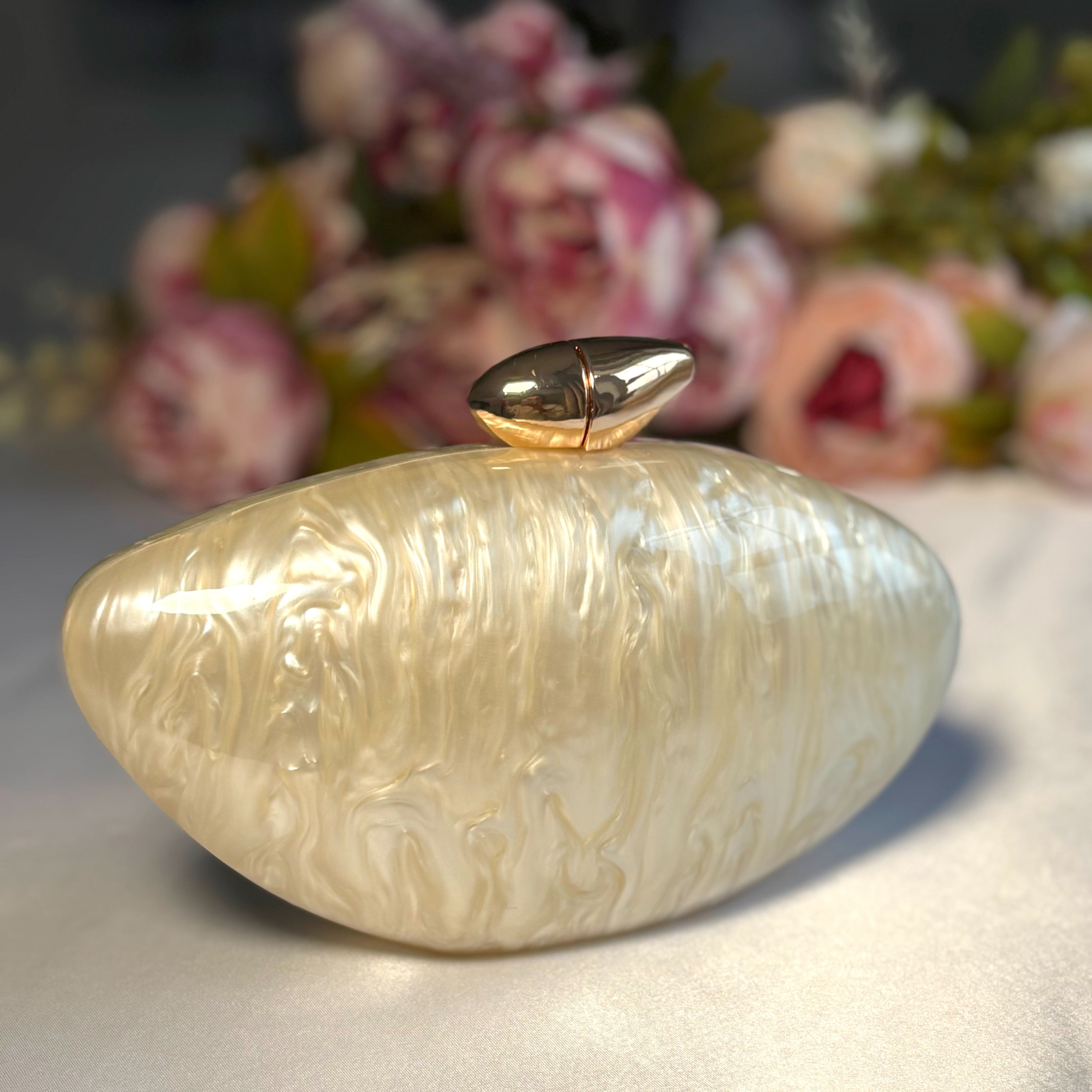 Marble Gold Acrlyic Cluth Bag