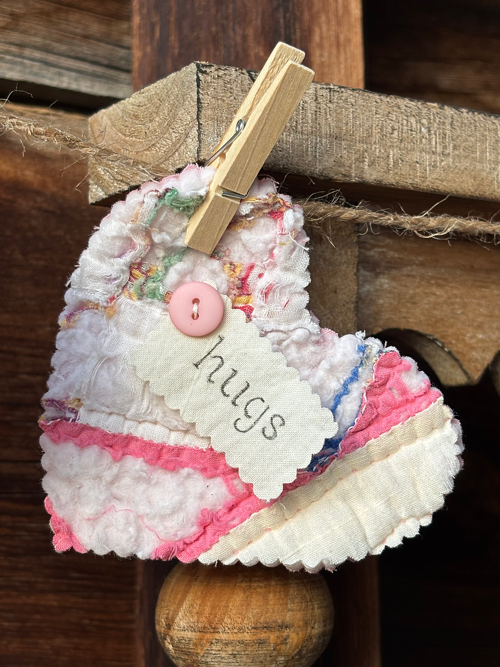 Thumbnail: HEARTS   ALL  AROUND  BUNTING 