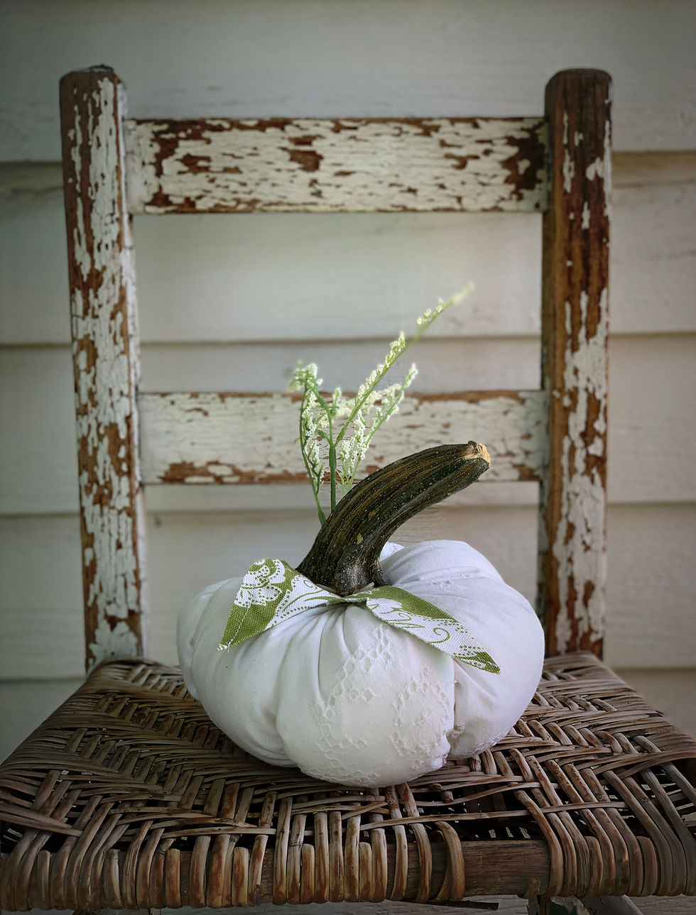 Thumbnail: MD WHITE  LACE  PUMPKIN