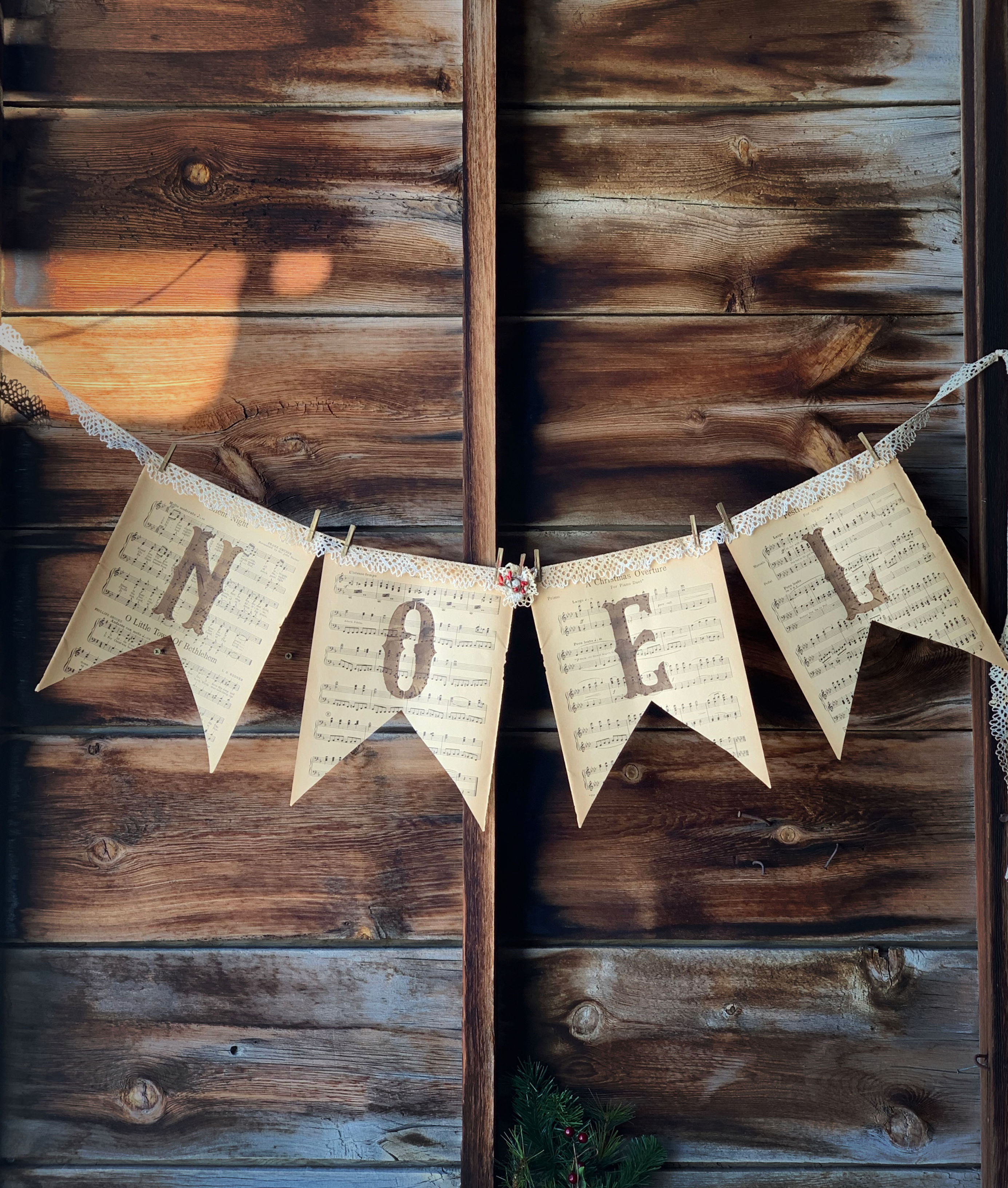 NOEL CHRISTMAS BANNER GARLAND