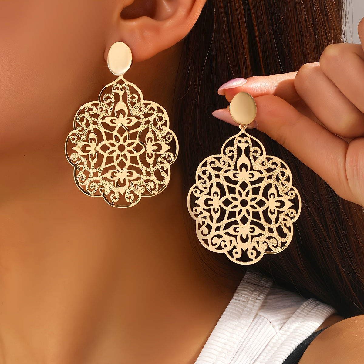 1 Paire de Boucles d'Oreilles Ovales Géométriques en Métal à la Mode, Brillantes