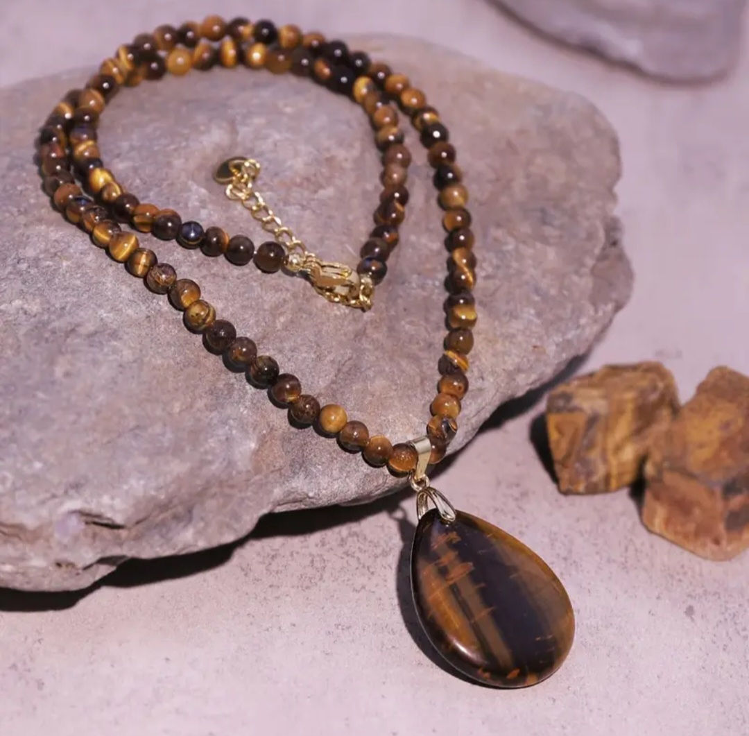 Collier oeil du tigre pour femmes