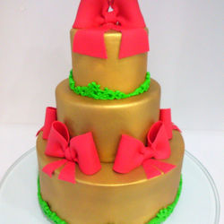 Um sonho dourado de laços vermelhos