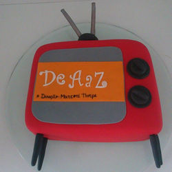 Alguns bolos da semana! Esse para Marconi Thorpe, diretor do programa de A a Z, apresentado por sua 