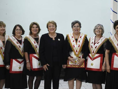 MASON EXPONE A LA MASONERĂA CATOLICA Y A OTROS MASONES