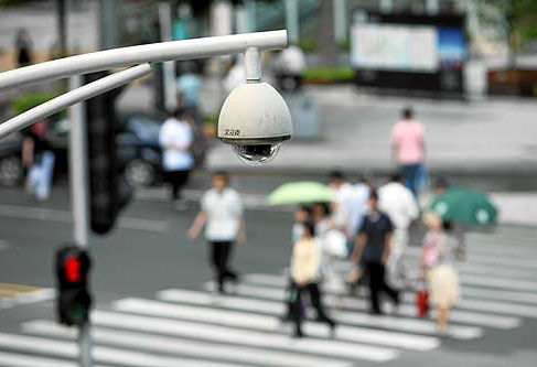 PERVERSIÓN GENETICA EN EL FIN DE LOS TIEMPOS, Y LOS GOBERNANTES CLAMAN PAZ Y SEGURIDAD!