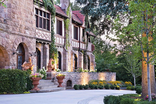 American Mansions: Richthofen Castle