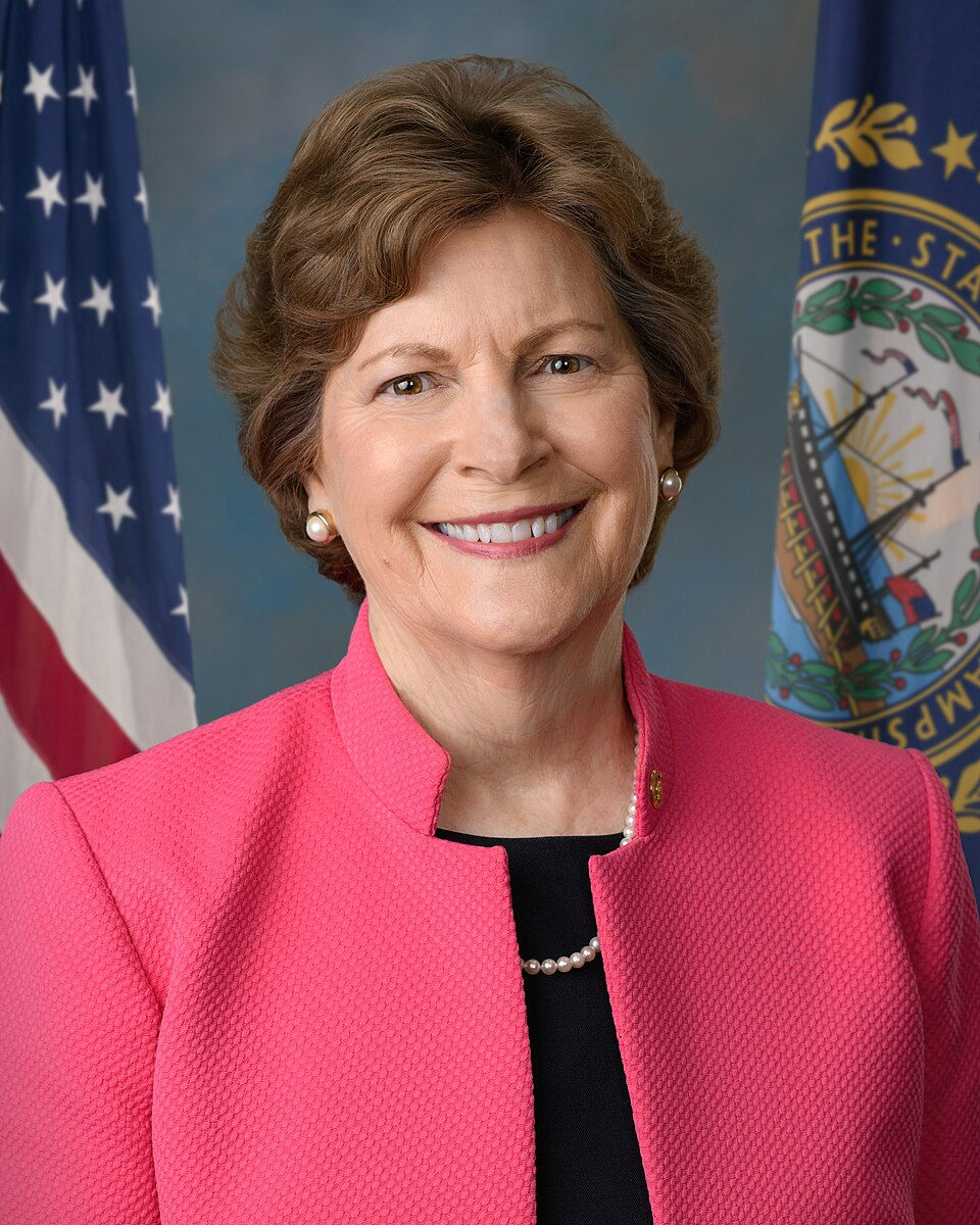 Shaheen_Senate_Portrait.jpg