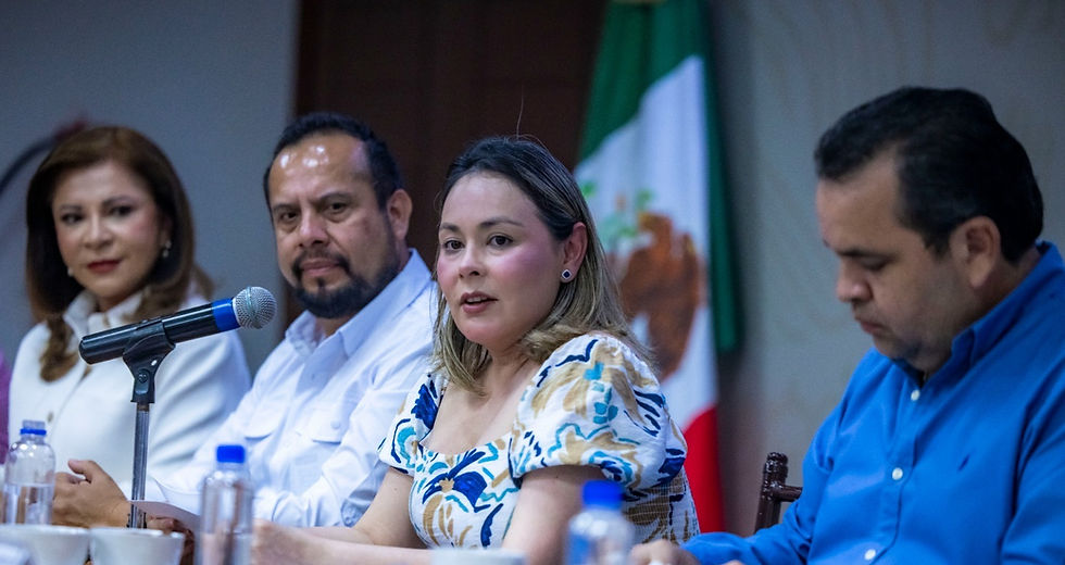 Gobernadora Yeraldine firmó convenio con la Universidad Nacional Rosario Castellanos