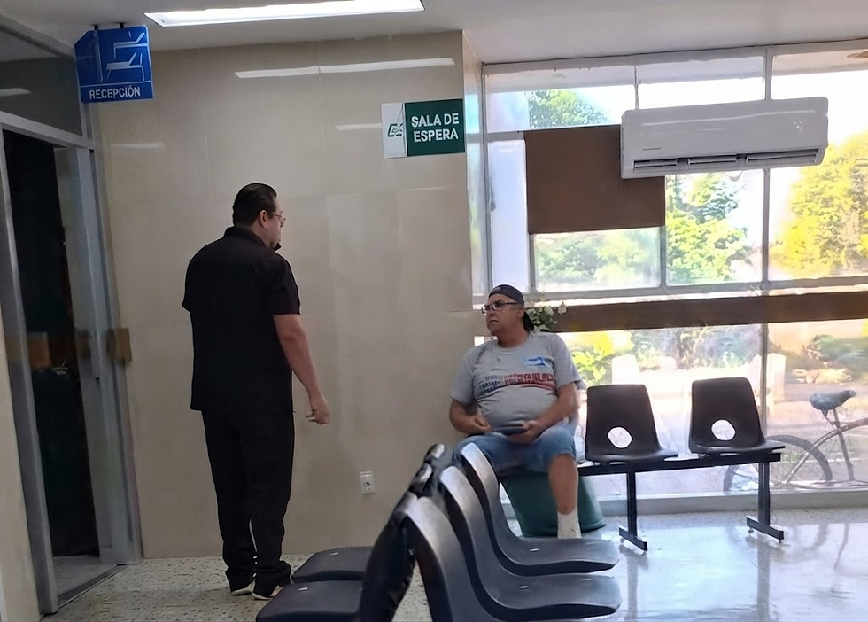 Indignación en El Carrizo: Denuncian prepotencia y negativa de atención médica en la Clínica 33 del IMSS