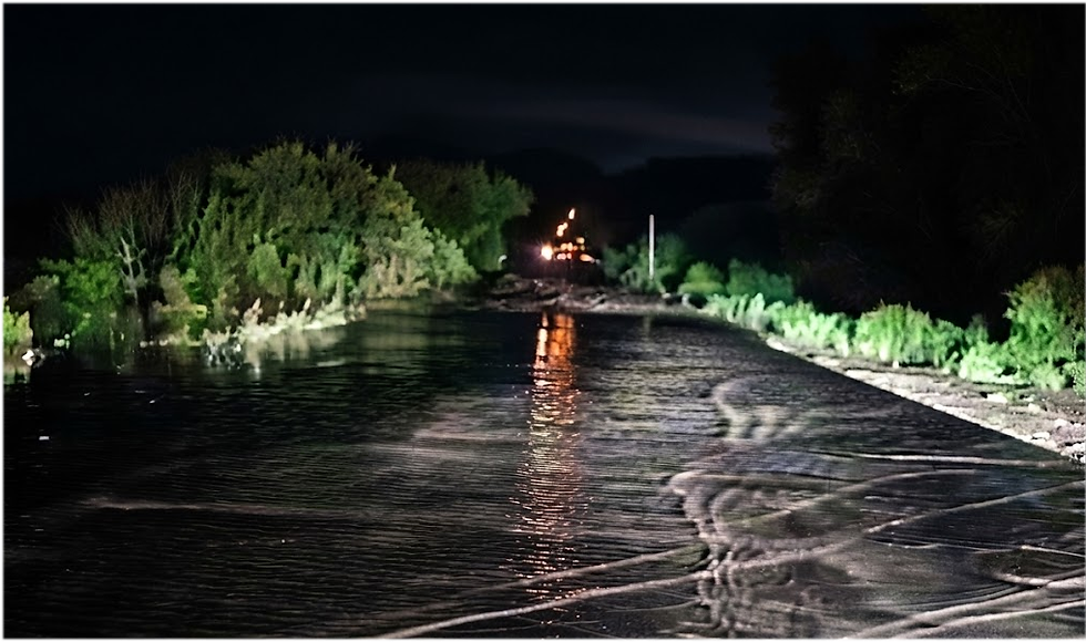 Alerta en Mocorito: Desbordamiento del arroyo Boca de Arroyo deja viviendas inundadas y carreteras colapsadas
