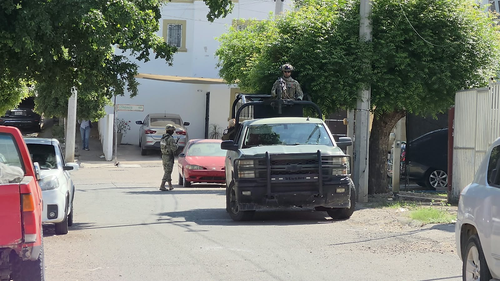 Se filtra foto de la captura de 'El Coco Ranas' en Culiacán: Cae con un arsenal y operadores