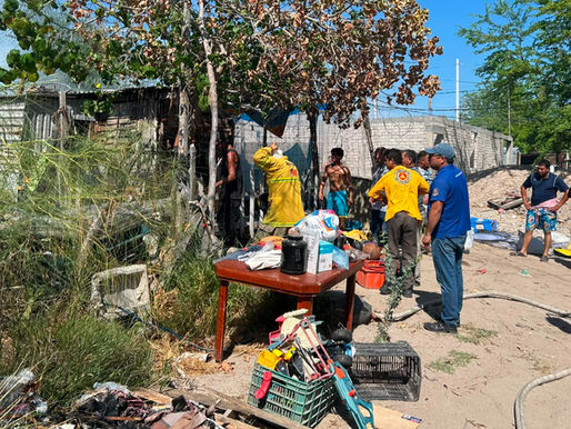 Incendio consume viviendas en Topolobampo: Fuego moviliza a cuerpos de emergencia en Ahome