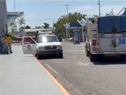 Falla en máquina de helados desata alarma en Walmart Los Mochis