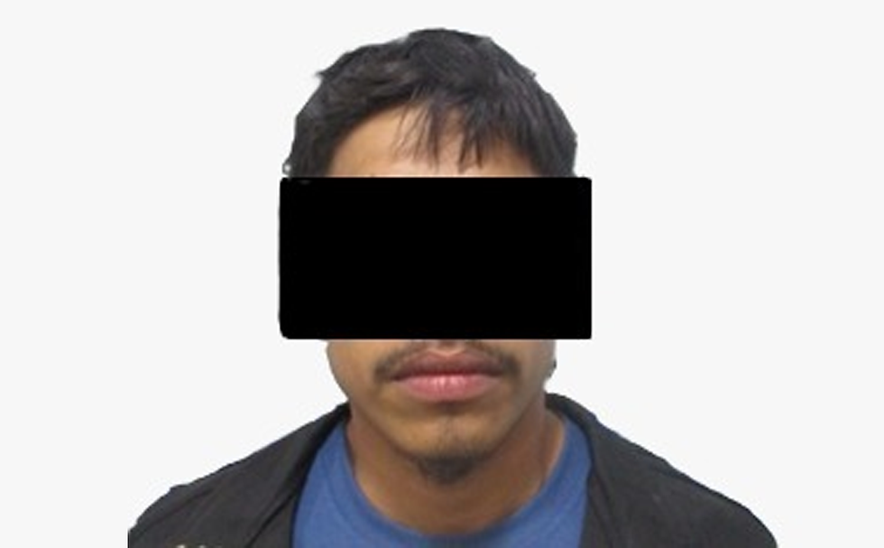 Detienen a Héctor Miguel "N" en Los Mochis tras agredir a golpes con un palo a su hermana en el fraccionamiento Virreyes
