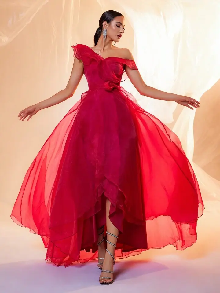 Thumbnail: Rouge Red Gown