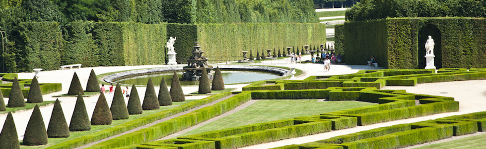 Gardens at Versailles.jpg