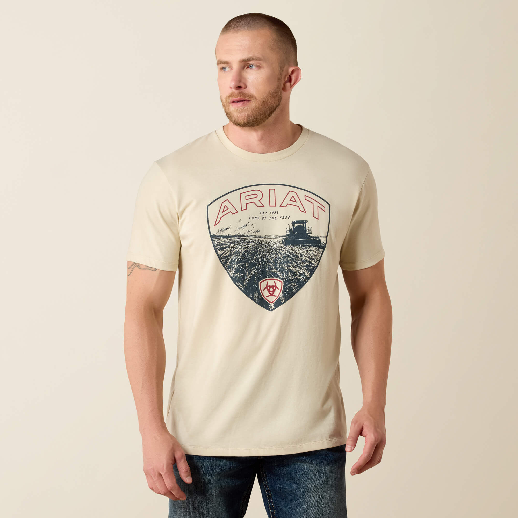 ARIAT LAND OF THE FREE FARM SHIELD SS TSHRT