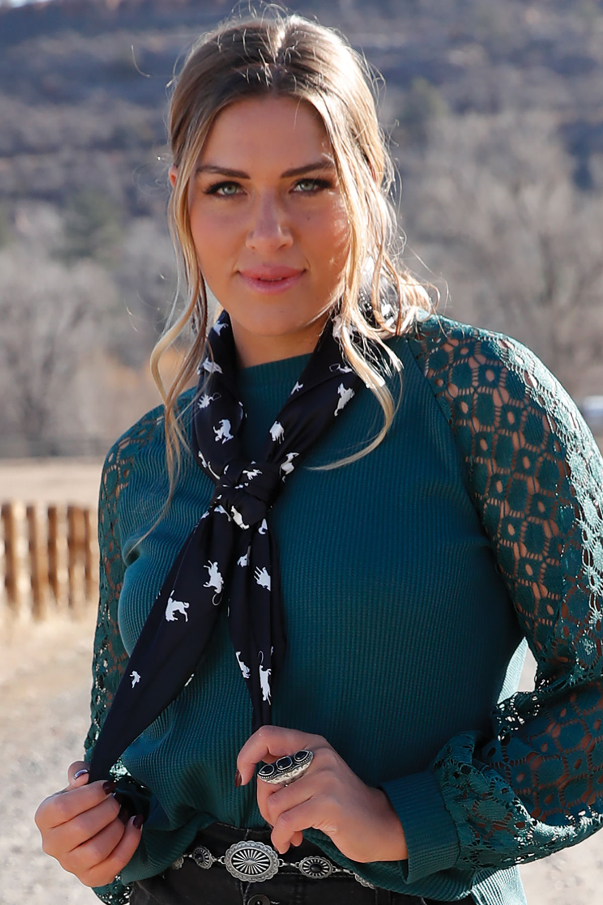 CINCH WOMENS WILD RAGS