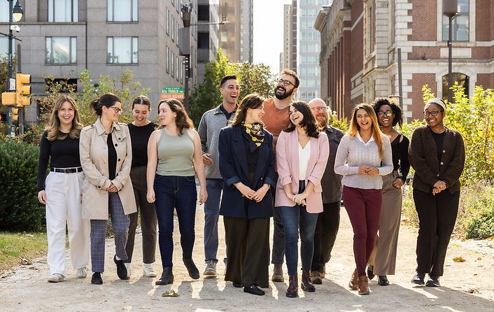 Hellerlab Team Photo (1).jpg