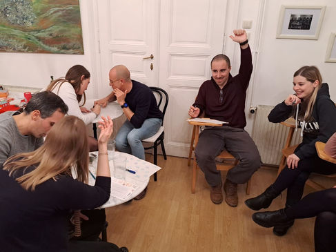 Serata di giochi da tavolo in lingua italiana - Domenica 4 dicembre 2022