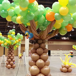balloon-tree-sculpture-nyc-ny.JPG