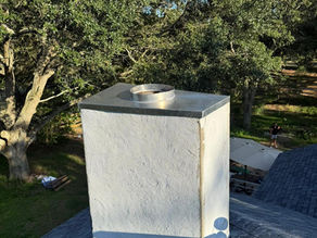 7 Warning Signs You Need Chimney Flashing Repair