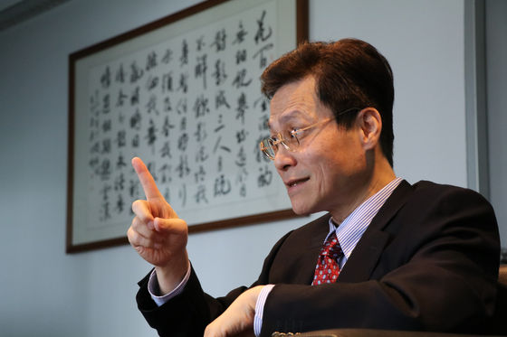 【與大使有約—前北美司司長秦日新大使】採訪報導