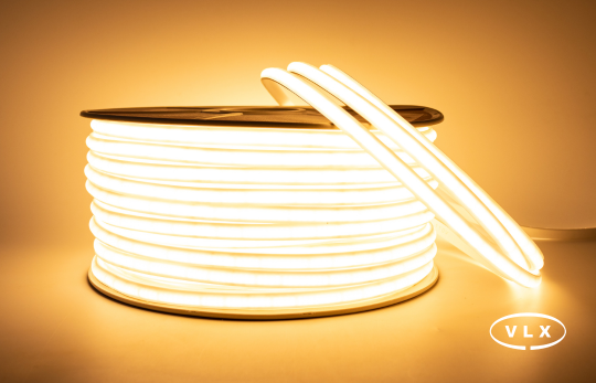 110V 3528 IP67 240LED 3K 100M