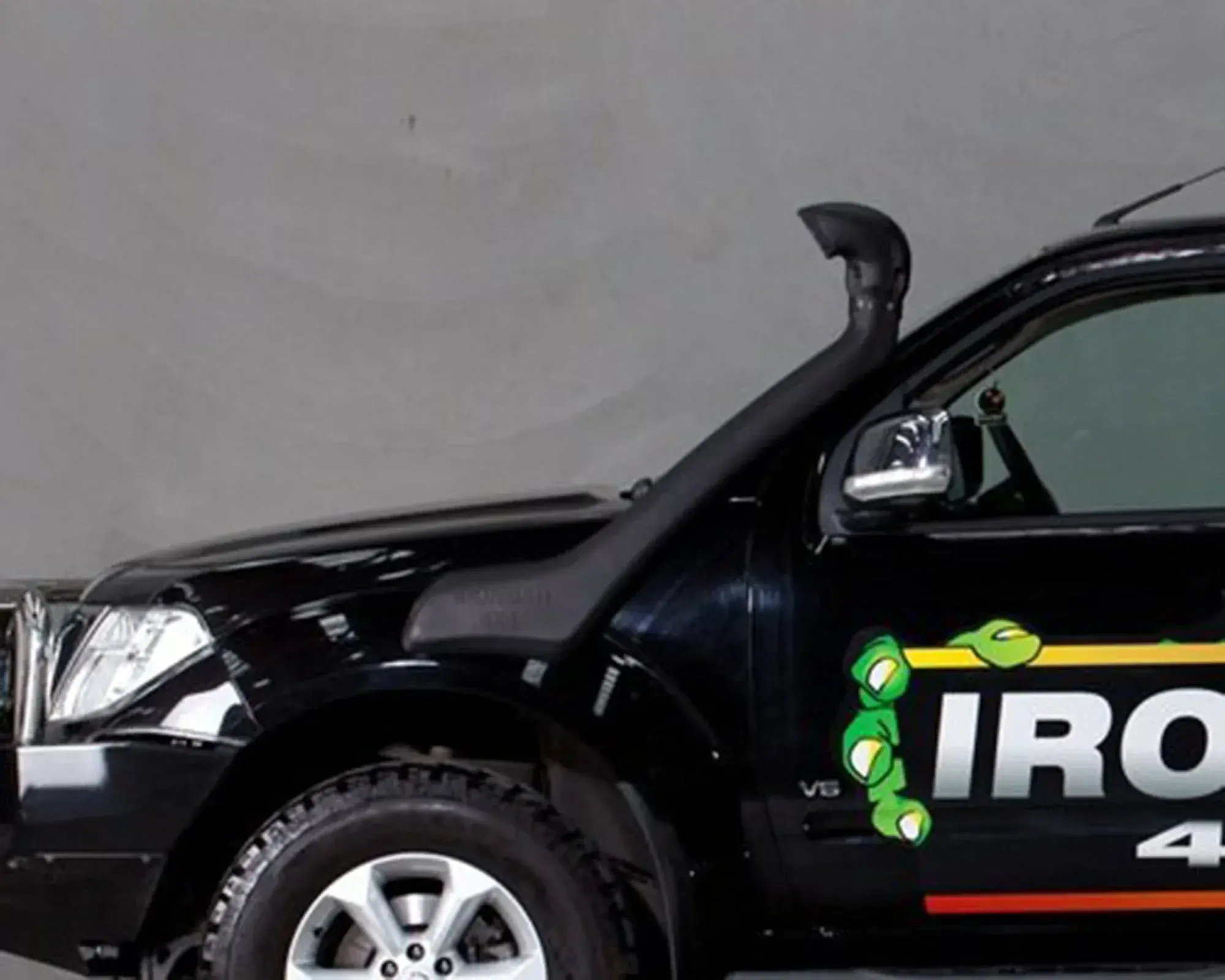 NISSAN NAVARA D40 SNORKEL
