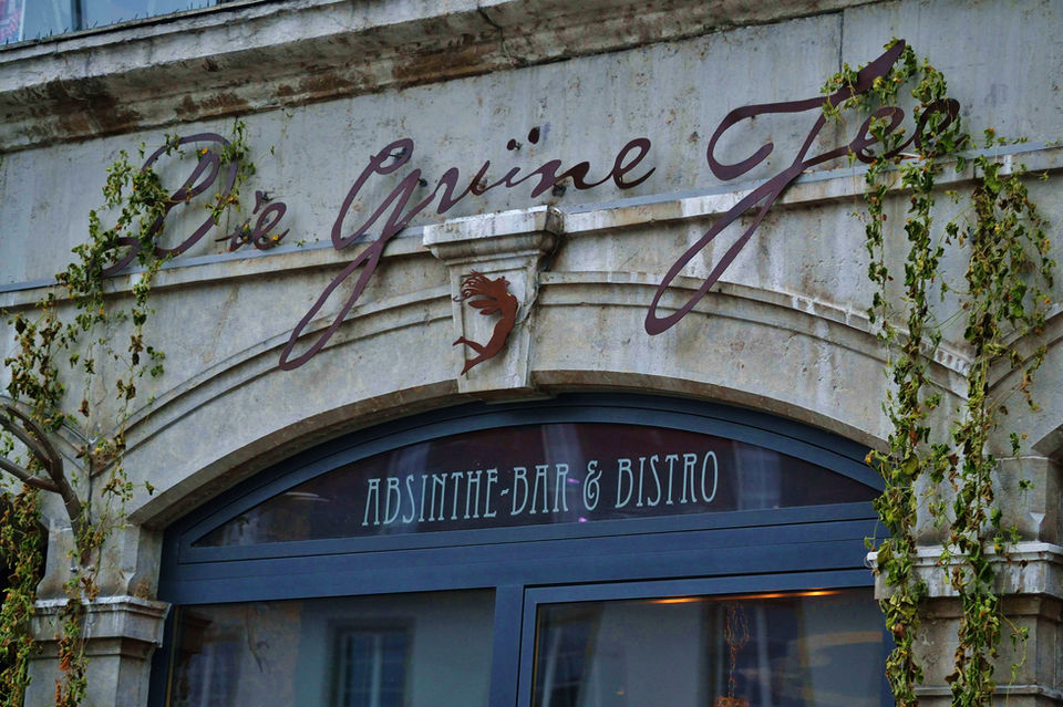 Goldene Morgenstunden - Die Gruene Fee Absinthe Bar & Bistro Solothurn
