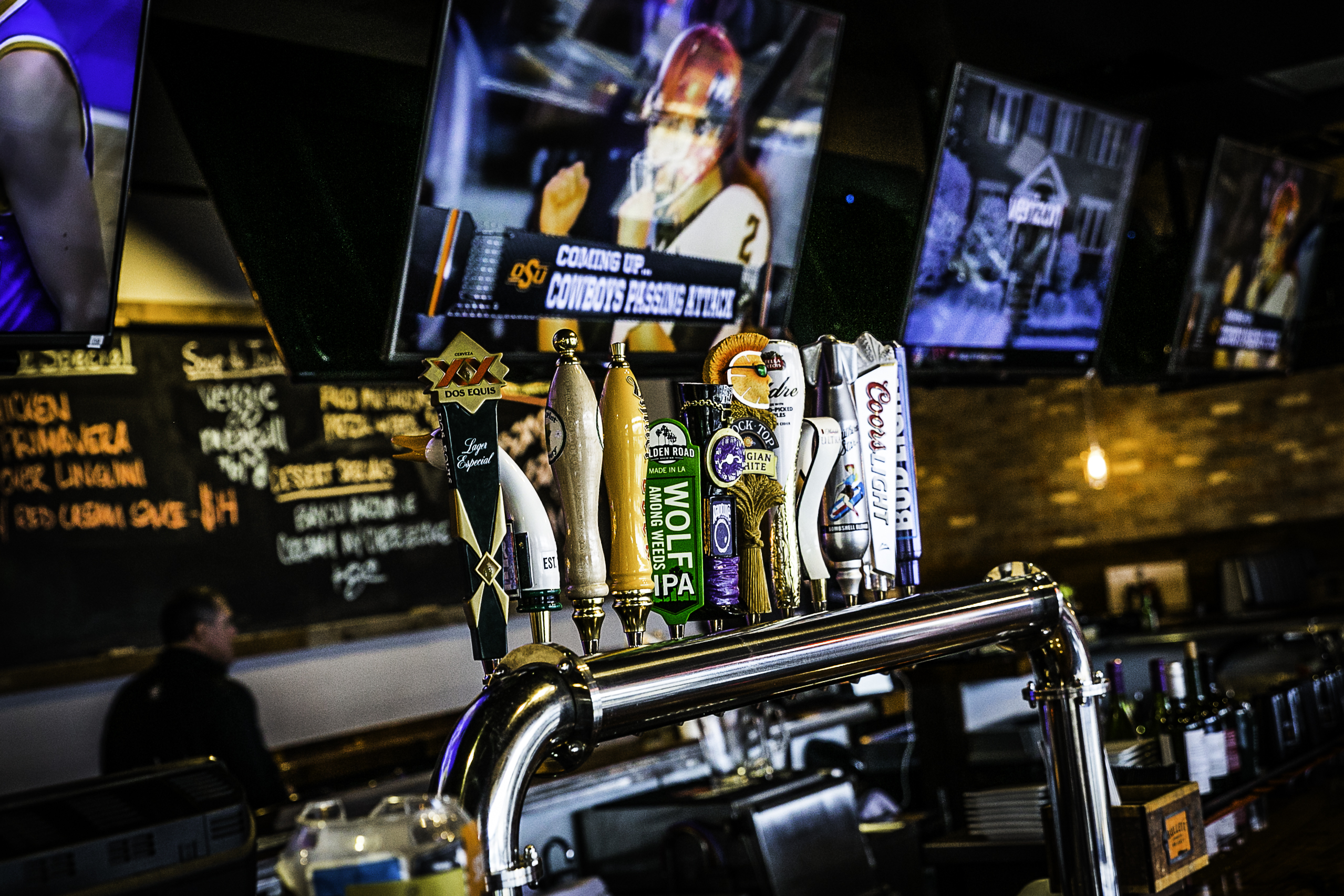 Best Sports Bar Best food in Dallas 504 Bar & Grill happy hour events