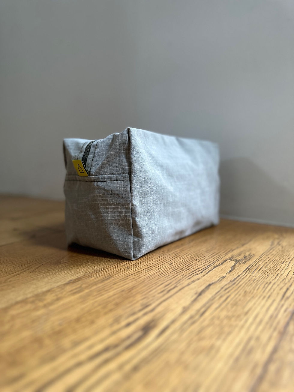 Thumbnail: LARGE WASH BAG | Light green cotton canvas with green zip