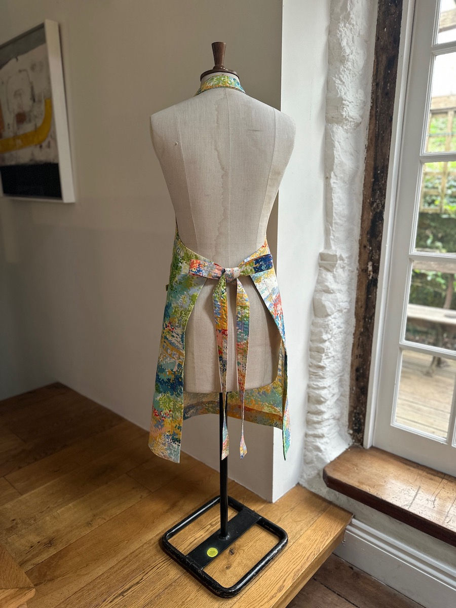 Thumbnail: APRON | Multicoloured landscape print
